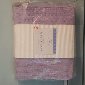 Lavender knit throw blanket